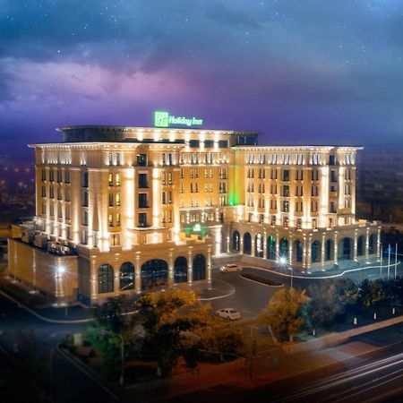 Holiday Inn Aktau By Ihg Exteriör bild