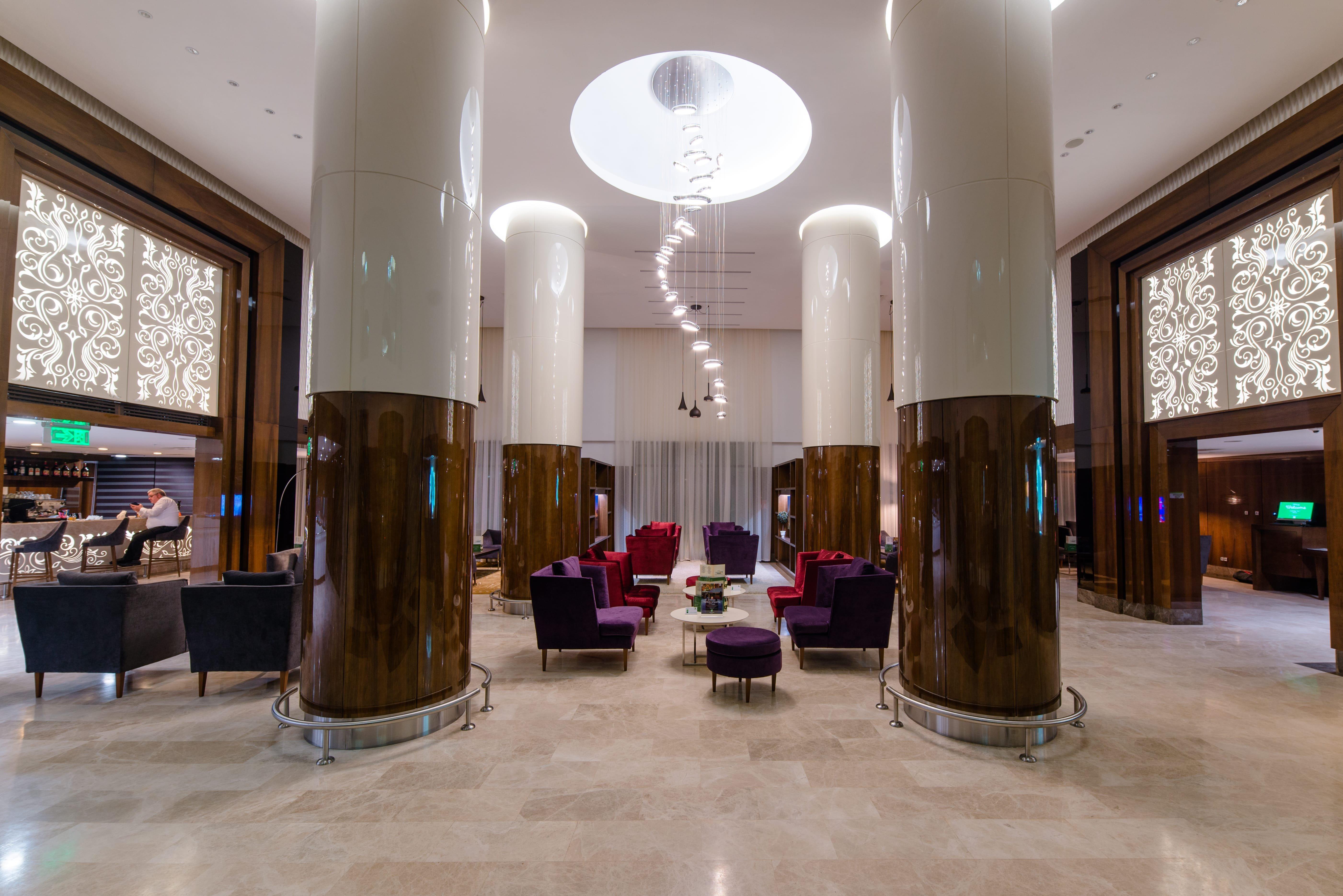 Holiday Inn Aktau By Ihg Exteriör bild