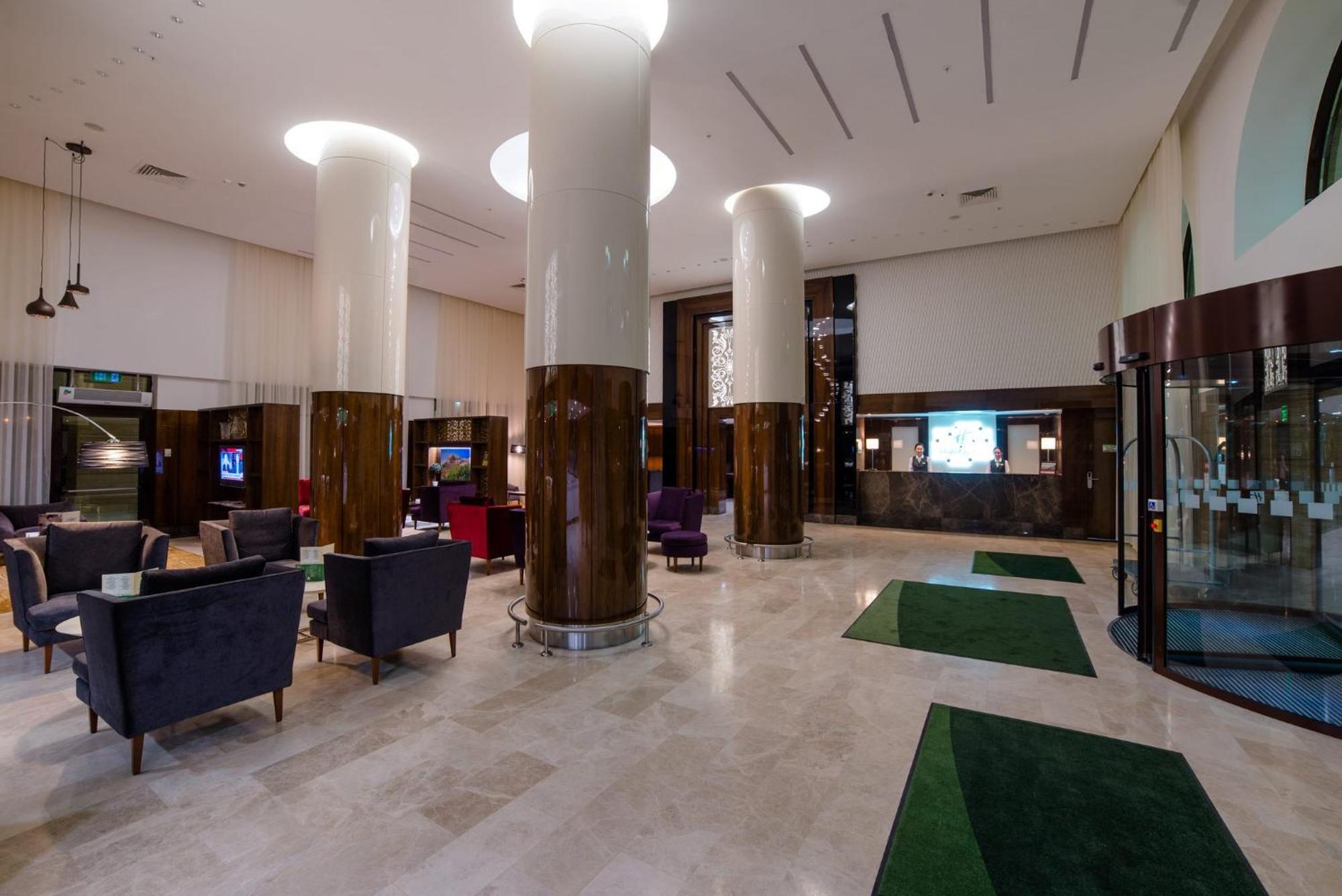 Holiday Inn Aktau By Ihg Exteriör bild